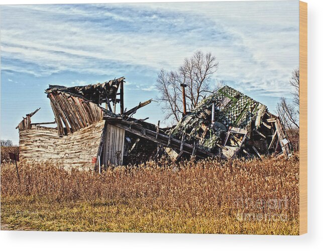 Rural Wood Print featuring the photograph Wisconsin Old Barn 6 by Ms Judi