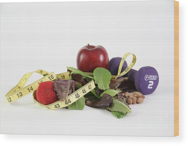 Nutrition Wood Print featuring the photograph Healthy Diet #5 by Photo Researchers, Inc.