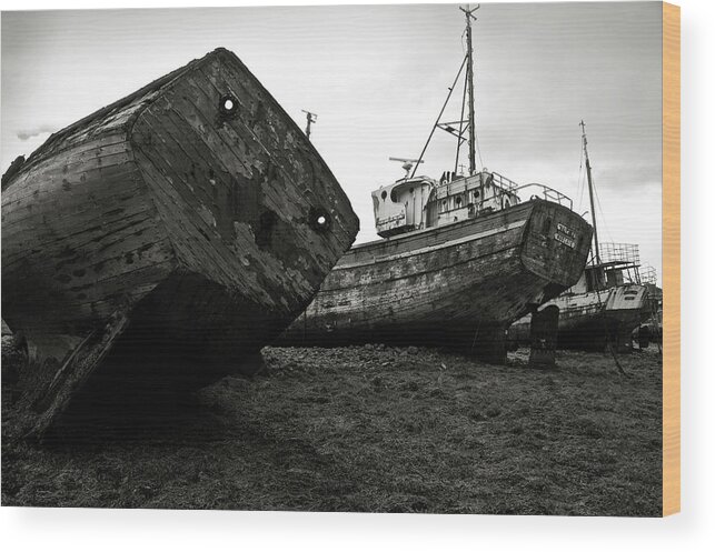 Old Wood Print featuring the photograph Old abandoned ships #1 by RicardMN Photography