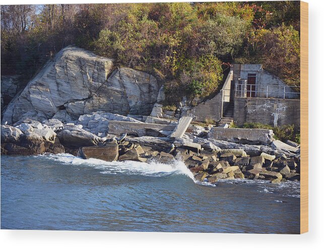 Casco Bay Wood Print featuring the photograph Casco Bay Fort Area Scene by Maureen E Ritter