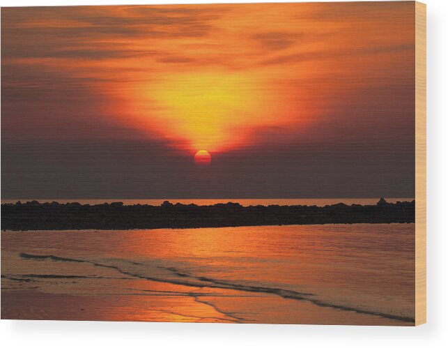 Sunset Wood Print featuring the photograph Distant Sun by Douglas Barnard