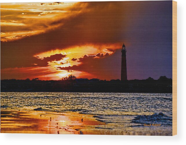 Ponce Lighthouse Wood Print featuring the photograph Final Sunset Ponce Lighthouse by Stephen Johnson