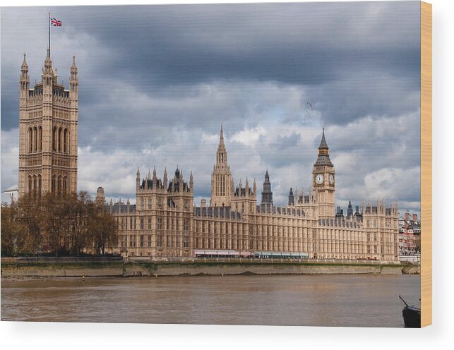 Houses Of Parliament Wood Print featuring the photograph Houses of Parliament by Geraldine Alexander