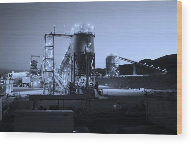 Australian Landscape Wood Print featuring the photograph Iron Duke Mine 02 by David Barringhaus