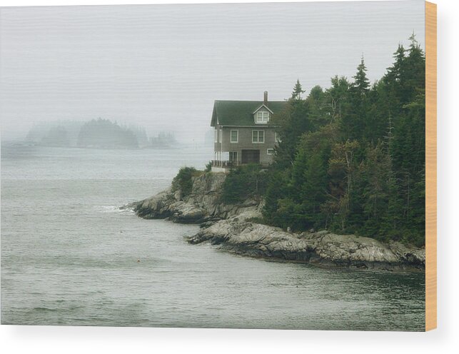 Home Wood Print featuring the photograph Island Home by Marilyn Marchant