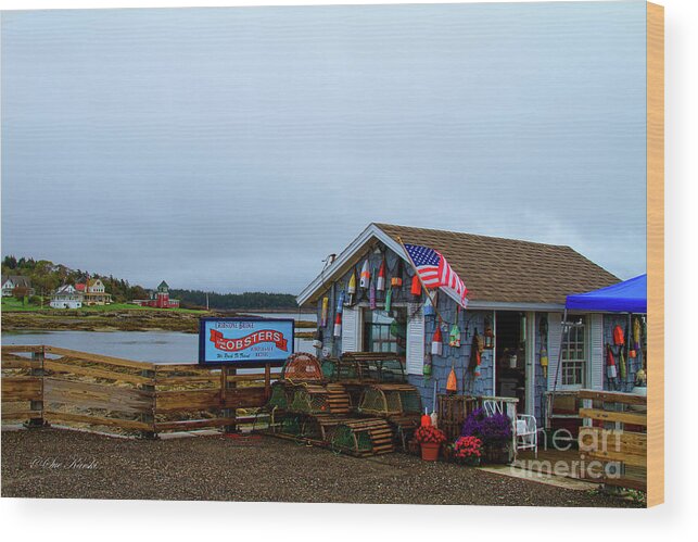 Maine Wood Print featuring the photograph Lobster House by Sue Karski