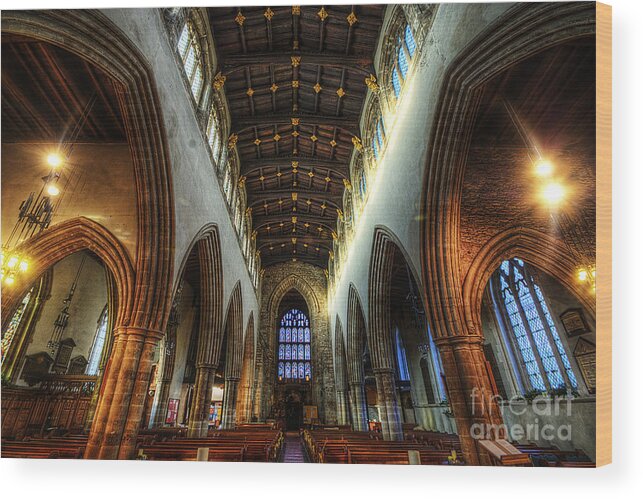 Yhun Suarez Wood Print featuring the photograph Loughborough Church Ceiling And Nave by Yhun Suarez