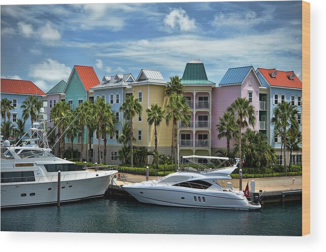 Bahamas Wood Print featuring the photograph Paradise Island Style by Steven Sparks