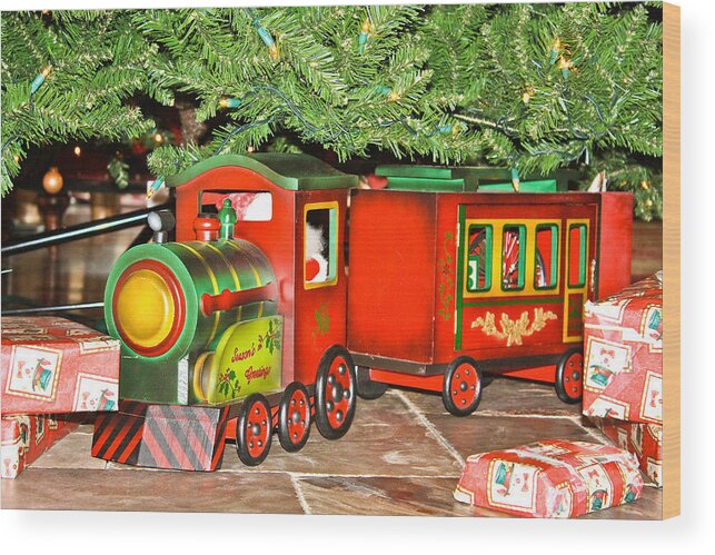 Toy Train Wood Print featuring the photograph The Toy Train by Ann Murphy