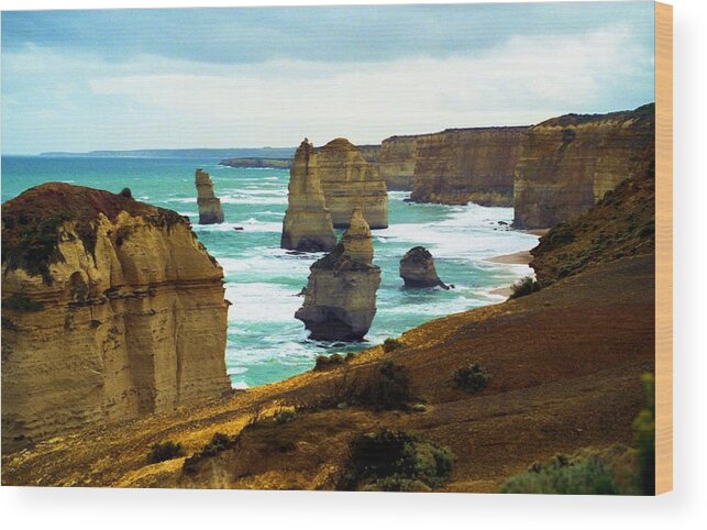 Gog Wood Print featuring the photograph The Twelve Apostles - Lost Apostle by Dennis Lundell