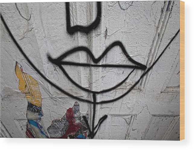 Graffiti Wood Print featuring the photograph Graffiti Smile NYC #1 by Robert Ullmann