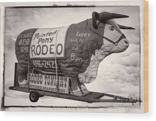 Texas Wood Print featuring the photograph Painted Pony Rodeo Lake George #1 by Edward Fielding
