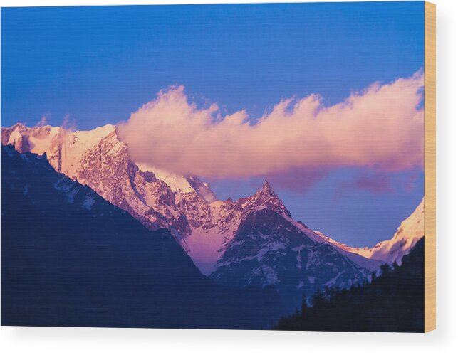 Sunset Mountain Wood Print featuring the photograph Sunset in the Indian Himalayas by Nila Newsom