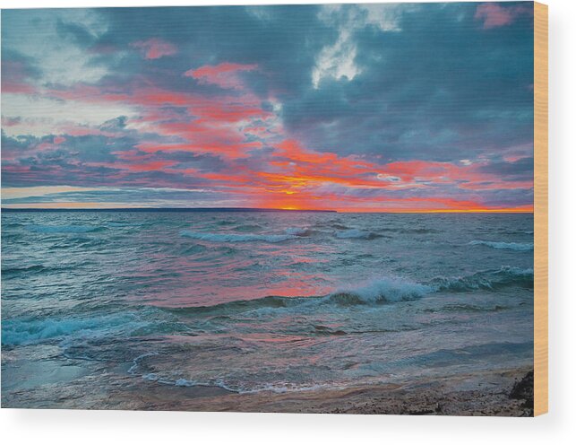 Lake Superior Wood Print featuring the photograph Superior Sunset #1 by Gary McCormick