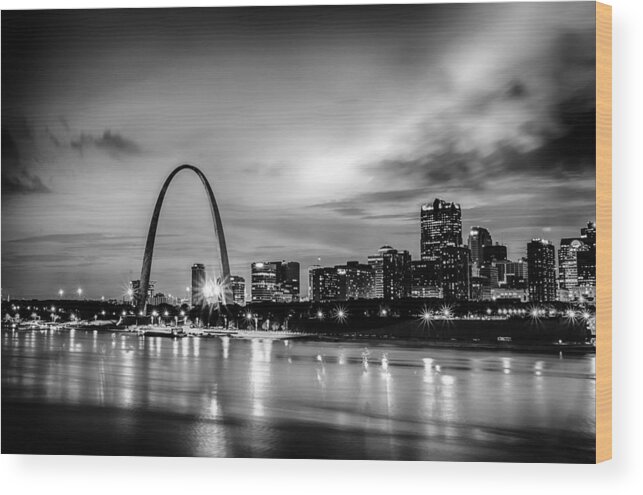 Arc Wood Print featuring the photograph City of St. Louis skyline. Image of St. Louis downtown with Gate #12 by Alex Grichenko