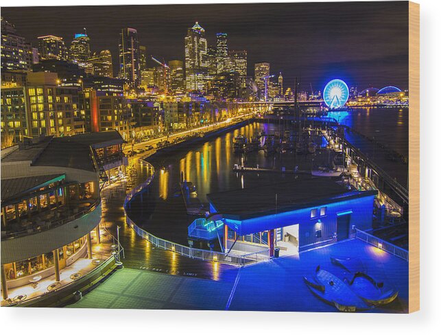 Seattle Wood Print featuring the photograph 12th Man On The Seattle Waterfront by Matt McDonald