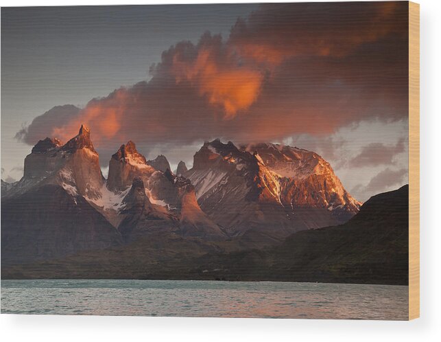 00451388 Wood Print featuring the photograph Cuernos Del Paine And Lago Pehoe #3 by Colin Monteath