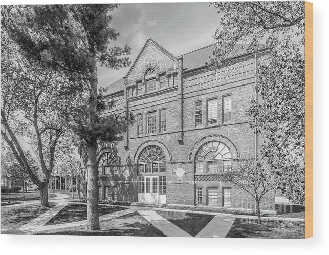 Simpson Wood Print featuring the photograph Simpson College Wallace Hall by University Icons