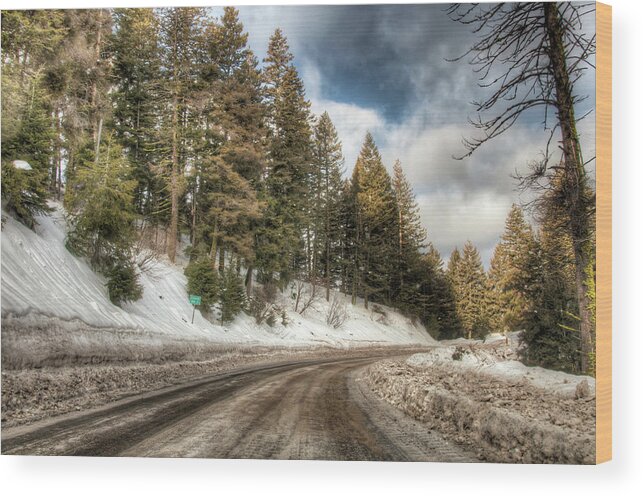 Idaho Wood Print featuring the photograph 6000 Feet by Daryl Clark