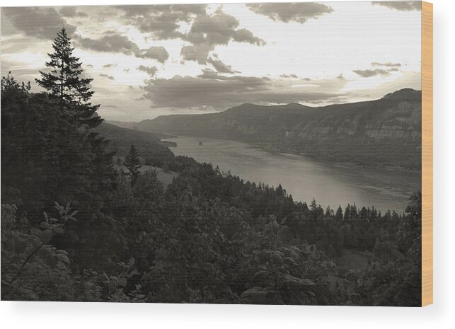 Columbia Gorge Wood Print featuring the photograph After Sunset on the Columbia by Joanne Coyle