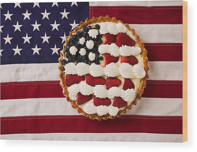 Pie American Flag Strawberries Wood Print featuring the photograph American pie on American flag by Garry Gay