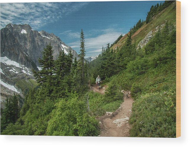 North Cascades Wood Print featuring the photograph Approaching Sahale Arm by Doug Scrima