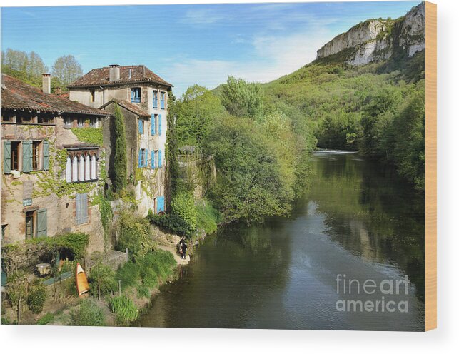 France Wood Print featuring the photograph Aveyron river in Saint-Antonin-Noble-Val by RicardMN Photography