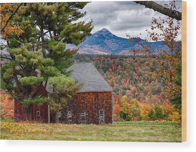 Chocorua Fall Colors Wood Print featuring the photograph Barn number three by Jeff Folger