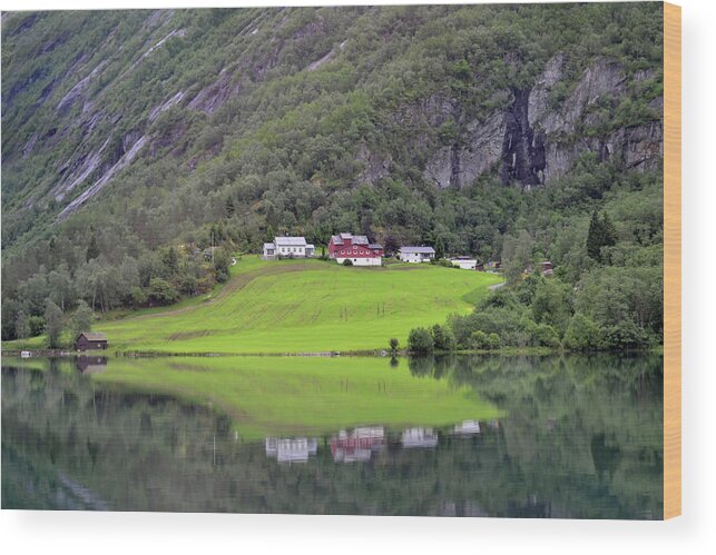 Stryn Wood Print featuring the photograph Beautiful Stryn by Terence Davis