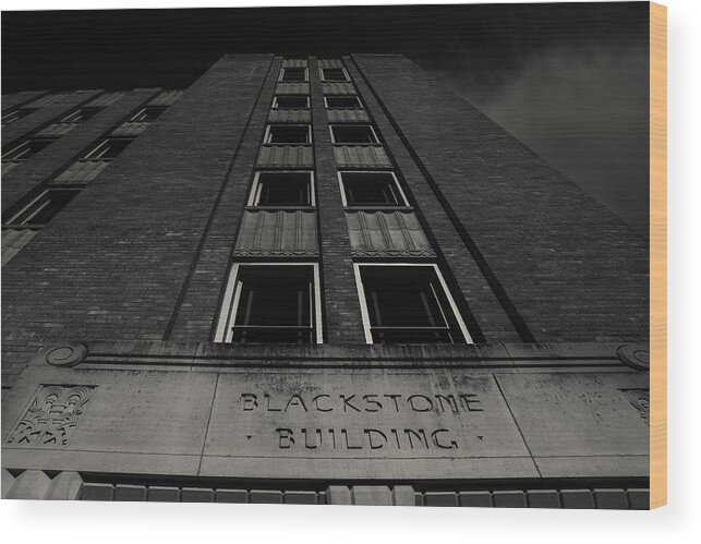 Tyler Texas City Wood Print featuring the photograph Blackstone Building Downtown Tyler BNW by Eugene Campbell