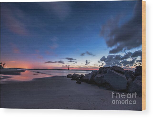 Sunrise Wood Print featuring the photograph Blue Betsy Sunrise by Robert Loe