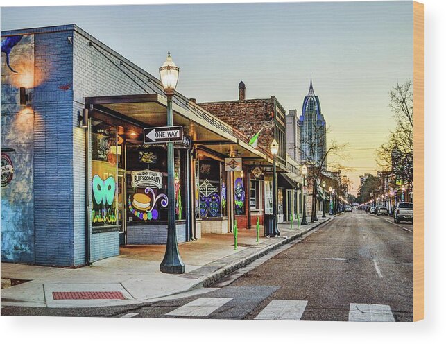 Alabama Wood Print featuring the digital art Blues Company V2 DSC_0931 by Michael Thomas