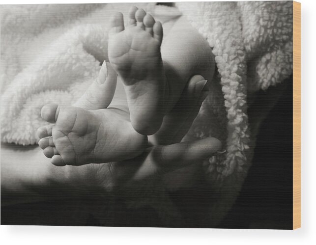 Toes Wood Print featuring the photograph Brand New Toes by Monte Arnold