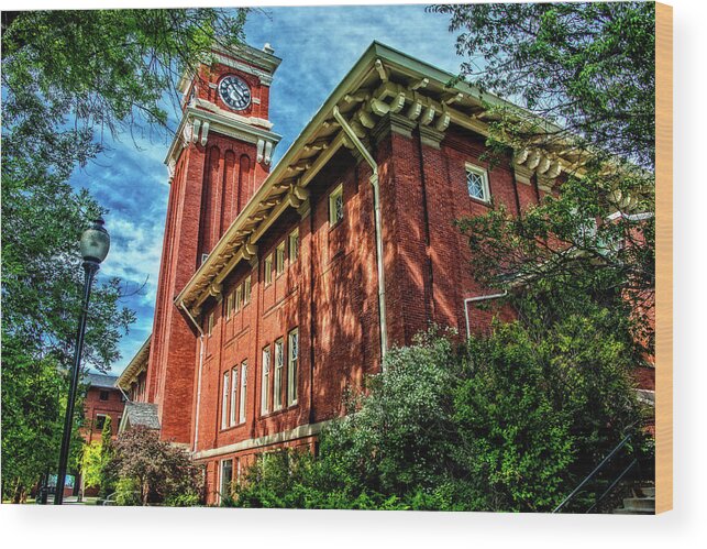 Wsu Wood Print featuring the photograph Bryan Hall in the trees by Ed Broberg