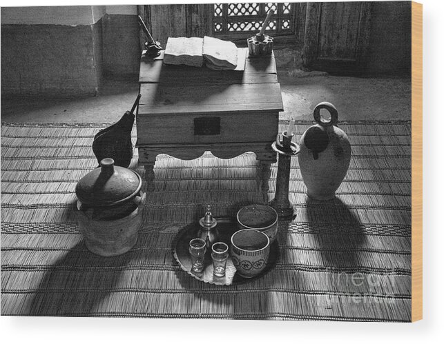 Morocco Wood Print featuring the photograph BW Student Rm Ben Youssef by Chuck Kuhn