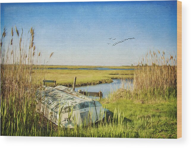 Sea Wood Print featuring the photograph By The Sea by Cathy Kovarik