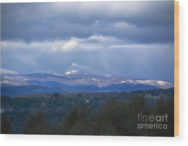 Camel's Hump Mountain Wood Print featuring the photograph Camel's Hump Mountain by Diane Diederich