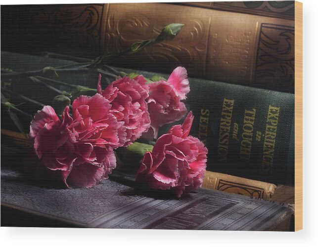 Carnations Wood Print featuring the photograph Carnation Series 1 by Mike Eingle