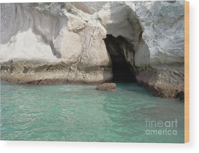 Waves Wood Print featuring the photograph Cave entranve by Yurix Sardinelly