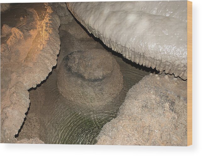 Carlsbad Cavern Nm Wood Print featuring the photograph Cavern Pond 2 by James Gay