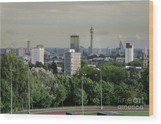  Wood Print featuring the photograph Central London Skyline by Perry Rodriguez