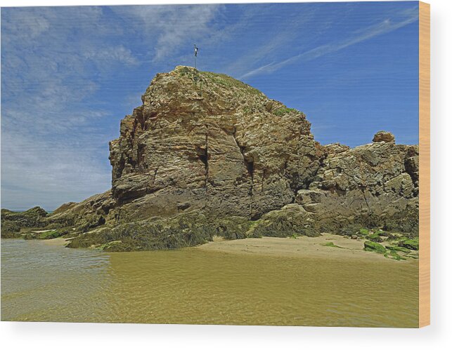 Britain Wood Print featuring the photograph Chapel Rock - Perranporth Beach by Rod Johnson