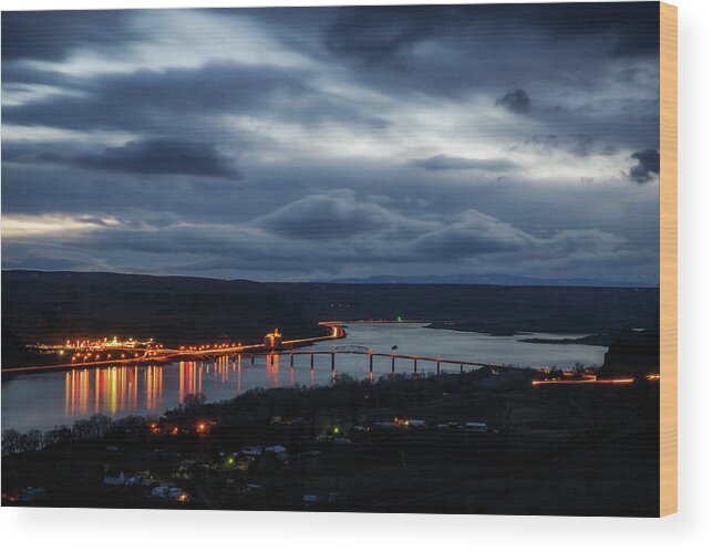 Night Wood Print featuring the photograph Columbia River by Cat Connor