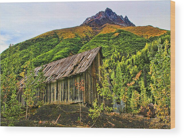 Alaska Wood Print featuring the photograph Compressor Shack by Fred Denner