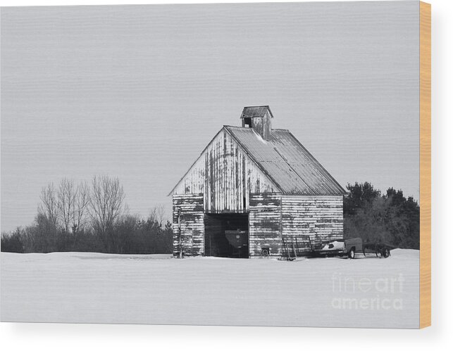 Corn Crib Farm Iowa Agriculture Winter Snow Black White Monochrome Wood Print featuring the photograph Corn Crib in the Winter by Ken DePue