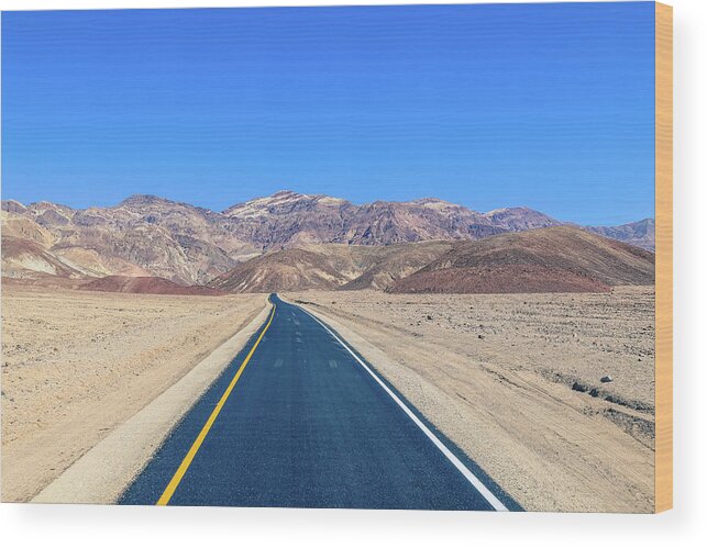 Usa Wood Print featuring the photograph Death Valley road by Alberto Zanoni