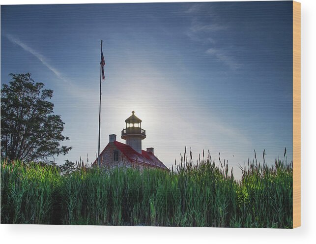Delaware Wood Print featuring the photograph Delaware Bay - East Point Lighthouse by Bill Cannon
