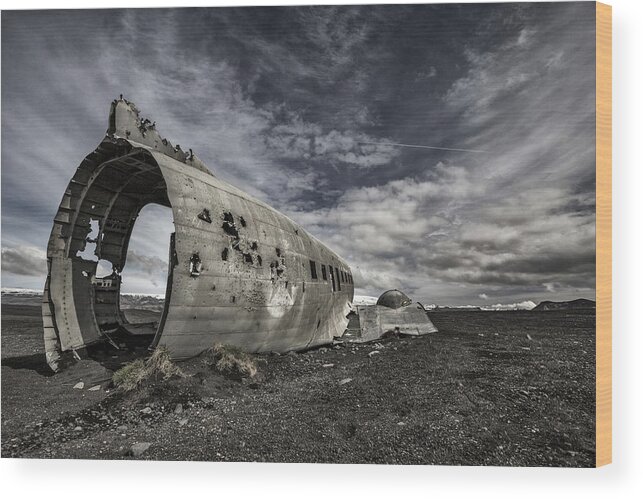 Iceland Wood Print featuring the photograph Different Lots by Bragi Ingibergsson - Brin