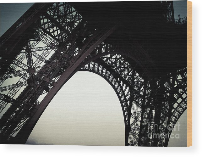 Paris Wood Print featuring the photograph Eiffel by RicharD Murphy
