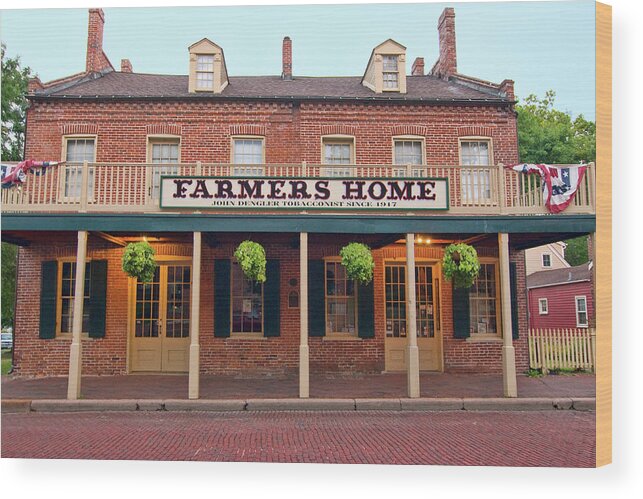 Main Street Wood Print featuring the photograph Farmer's Home by Steve Stuller